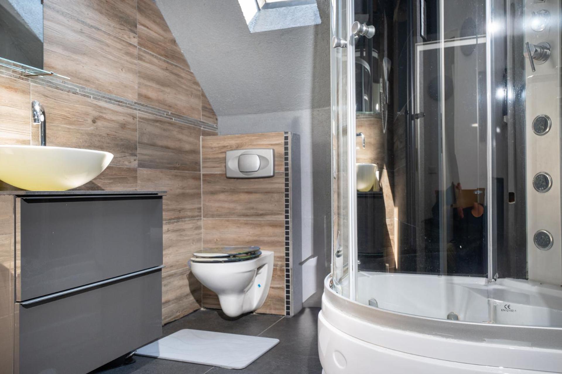 Stylische Privatzimmer An Der Mosel Koblenz  Kültér fotó